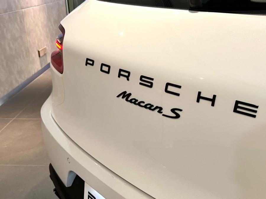 MACAN S - Image 13